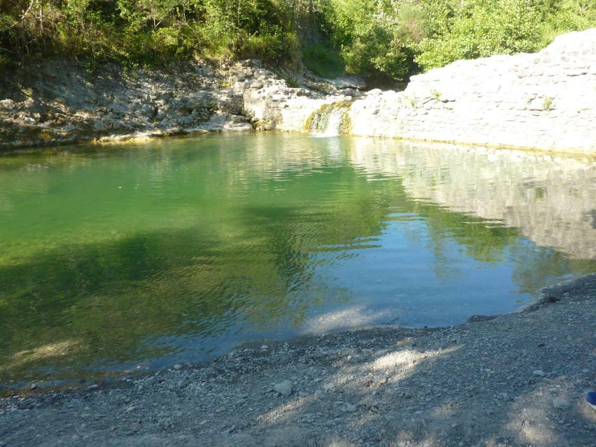Gite La Riviere Saint-Martin-le-Supérieur Exterior foto